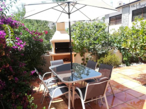 Altea puerto deportivo jardín privado